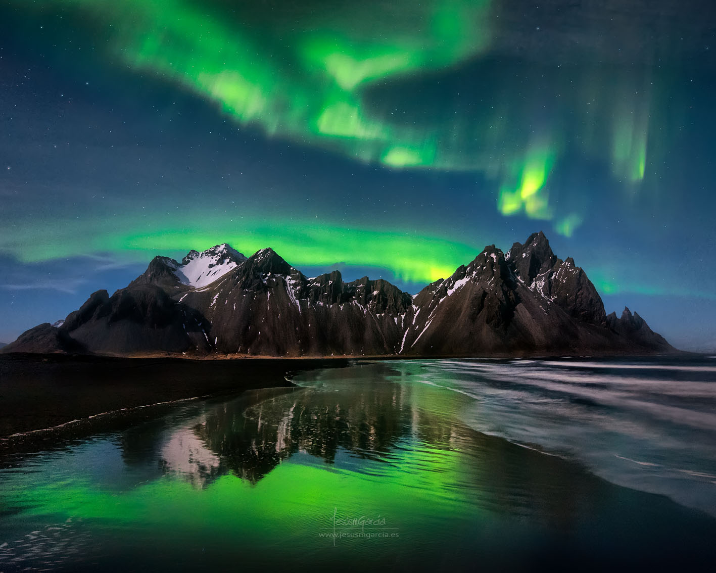 Green Stokksnes Aurora Boreal - Islandia