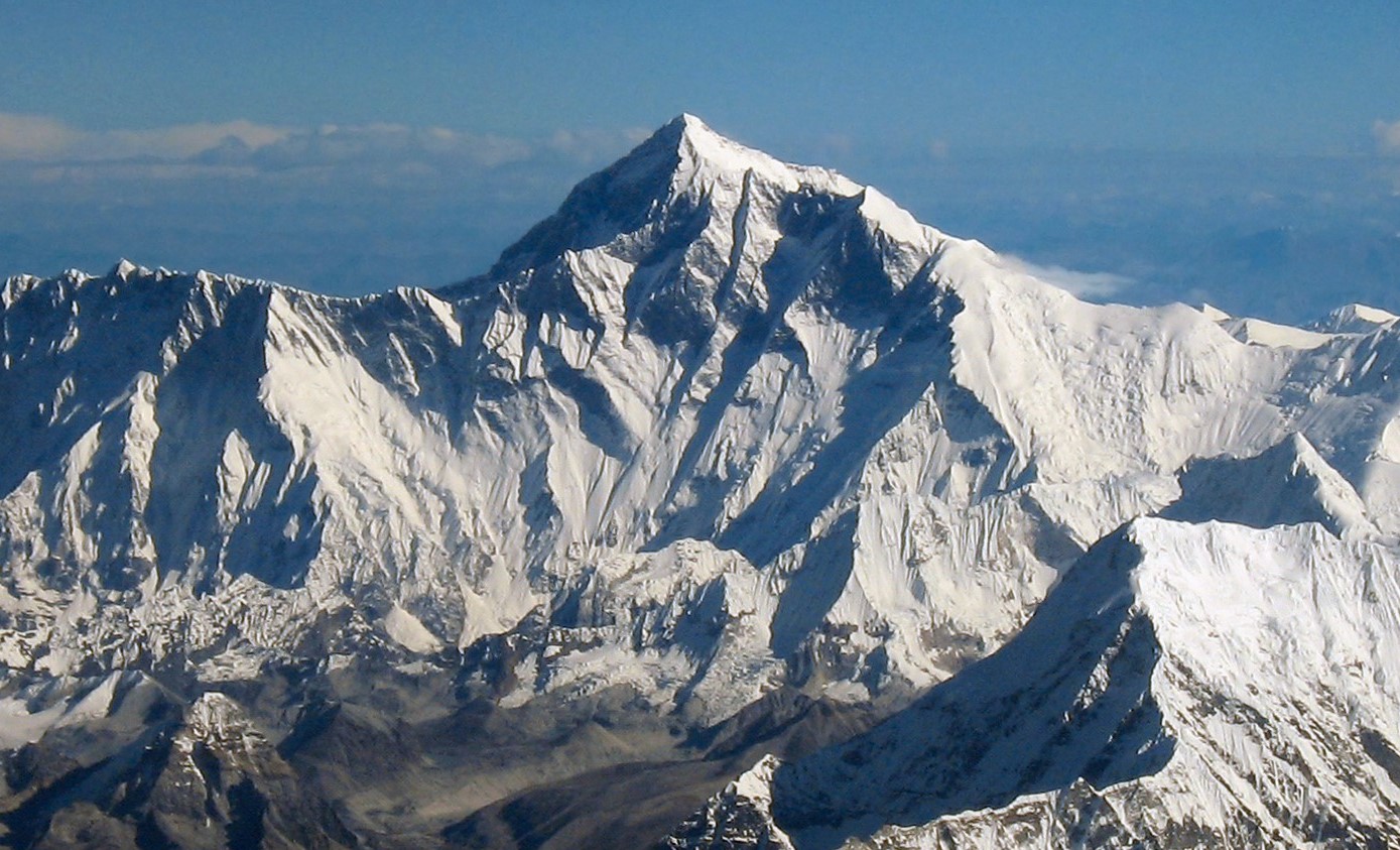 imatge de la noticia El Memorimage d’estiu recorda els 40 anys de la primera ascensió catalana a l’Everest amb Òscar Cadiach.